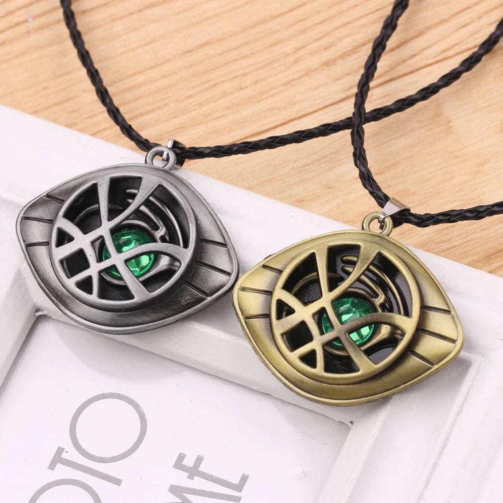 Marvel Avengers Necklace Superhero Doctor Strange Eye Of Agamotto Rope Chain Neck Chain Collar Vintage Jewelry Accessories Gift