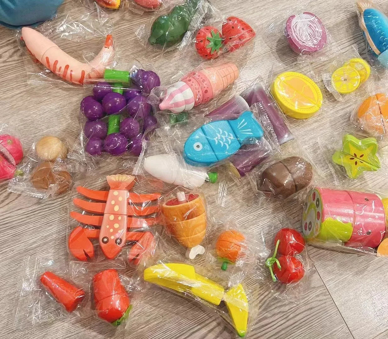 Wooden Kitchen Pretend Play Toy Simulation Fruit Vegetable Food Cutting Game Fake Egg Classic Children Role Play Montessori Toys