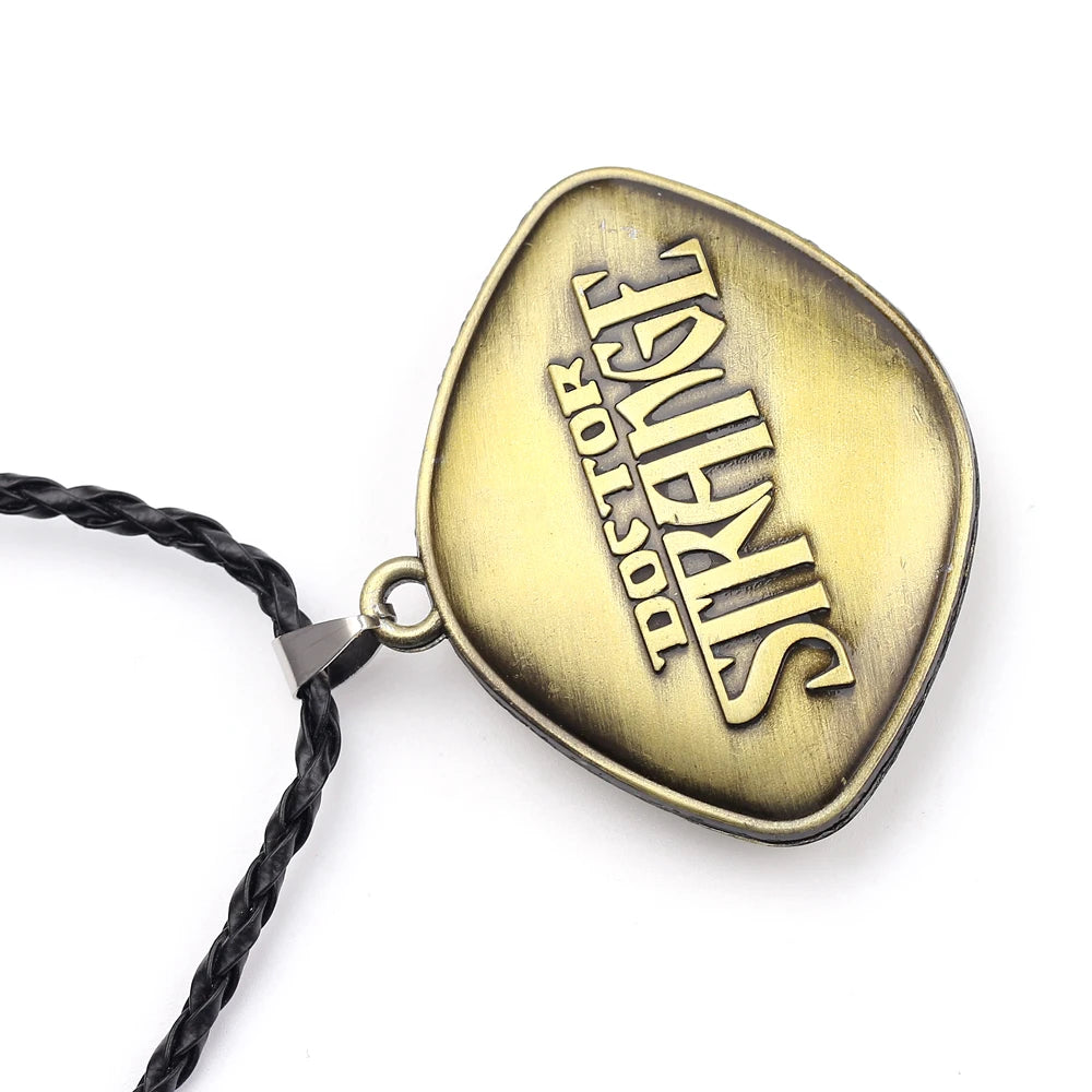 Marvel Avengers Necklace Superhero Doctor Strange Eye Of Agamotto Rope Chain Neck Chain Collar Vintage Jewelry Accessories Gift